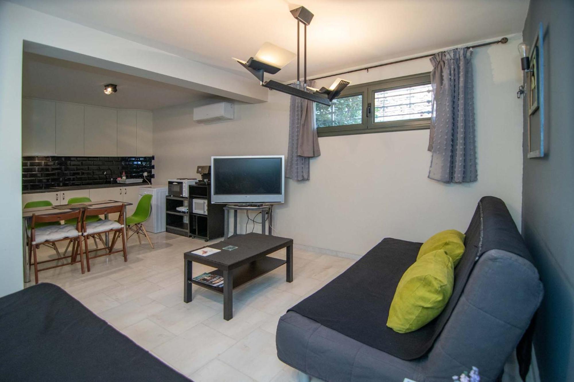 Nafplio Cozy Apartment- Ιδιωτικό Parking מראה חיצוני תמונה